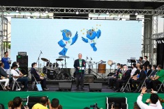 O novo mascote da comunidade brasileira, o Jujuba. Lançamento feito pelo cônsul-geral do Brasil em Hamamatsu Aldemo Garcia. Foto: ©Alex Santos/Record TV Japan