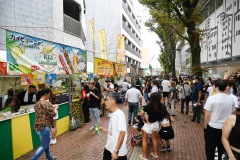 Praça de alimentação. Foto: ©Alex Santos/Record TV Japan