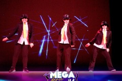 Equipe Gunma©Divulgação/Mega Dance, FJU