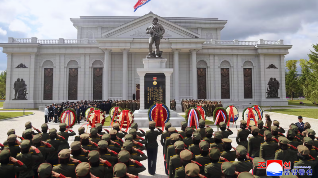 Kim Jong-un afirma que soldados norte-coreanos ‘se explodem’ para evitar captura pela Ucrânia