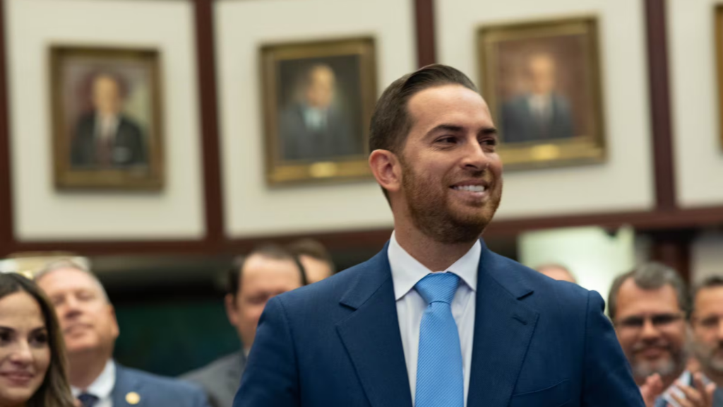 Filho de cubanos, deputado: quem é escolhido de Trump para embaixada dos EUA no Brasil